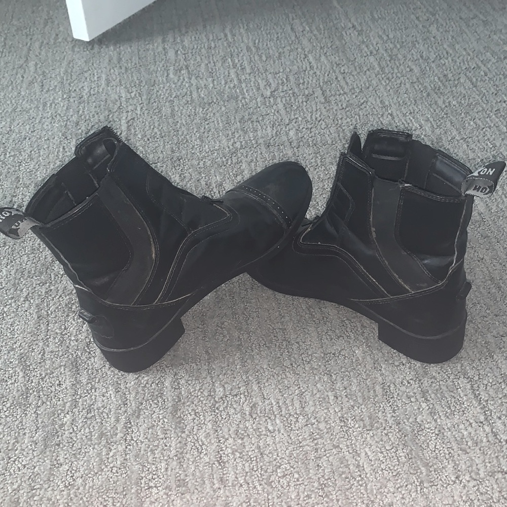 horseback riding shoes- never sold